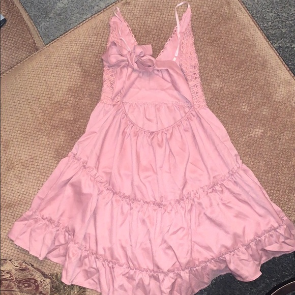 Soft pink summer/spring dress!! - Picture 2 of 2